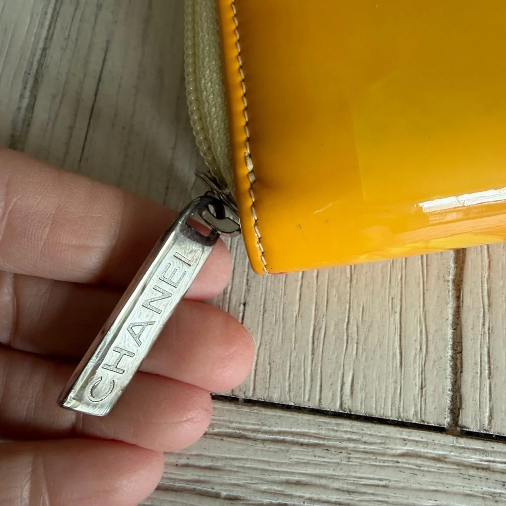CHANEL Glossy Yellow Patent Zippy Wallet - Picture 8 of 11